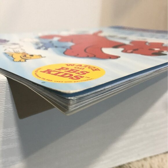 Clifford The Big Red Dog Reader Winter Ice Is Nice! By Norman Bridwell - Picture 4 of 6
